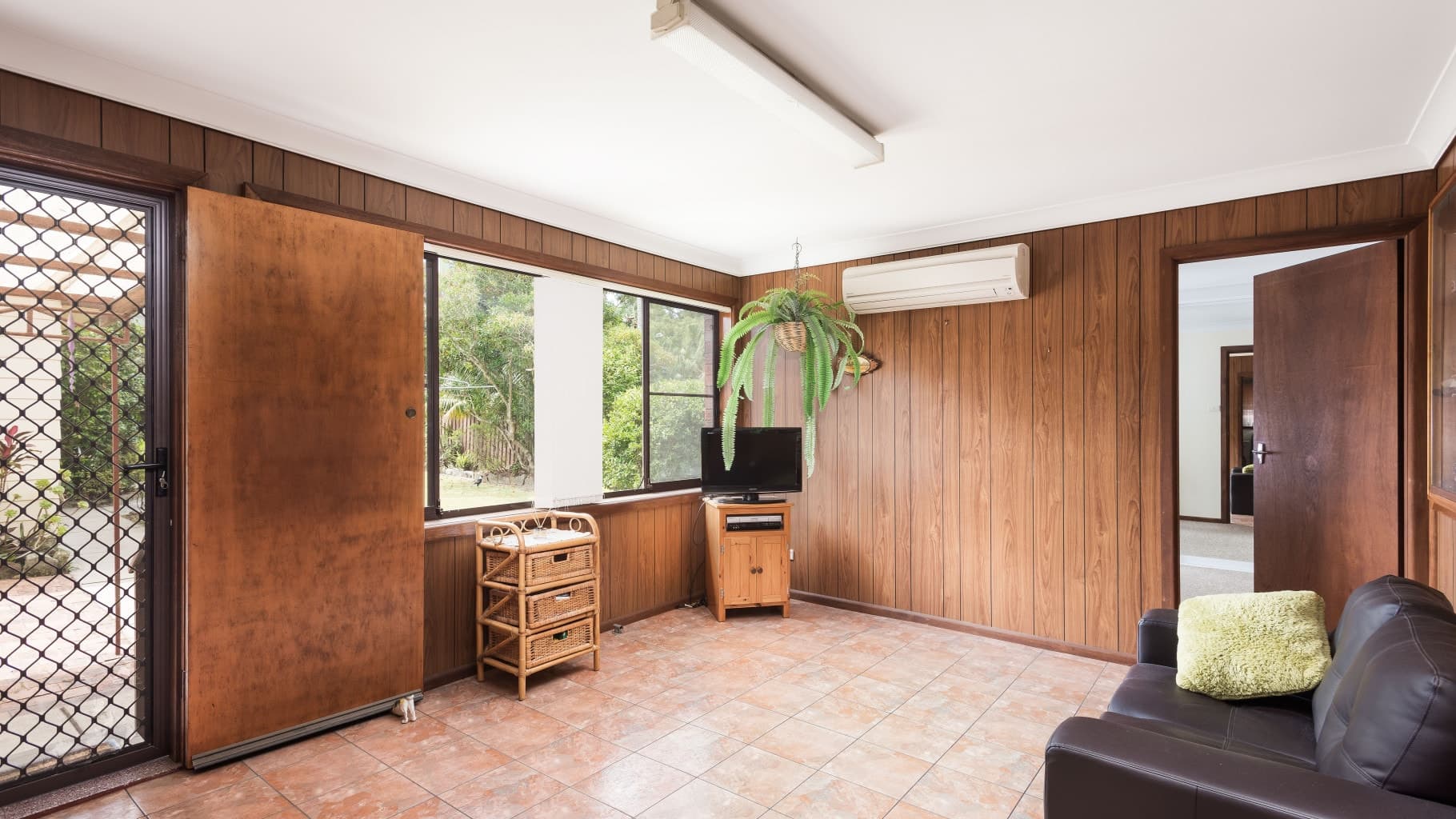 239 Box  Road, Sylvania - Thumbnail 3