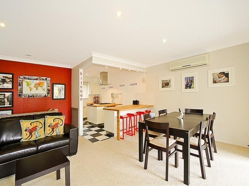24 Van Buren Circuit, Bonnet Bay - Image 1