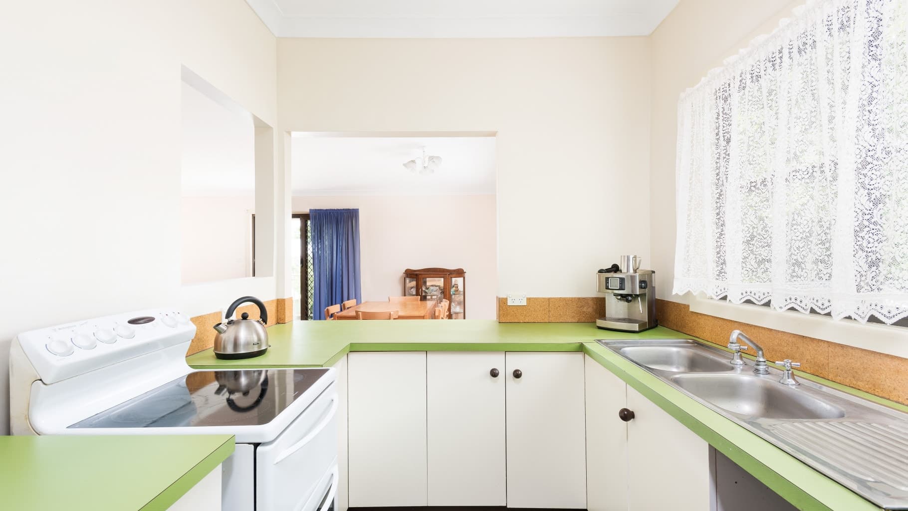 24 Warrigal Street, Jannali - Thumbnail 3