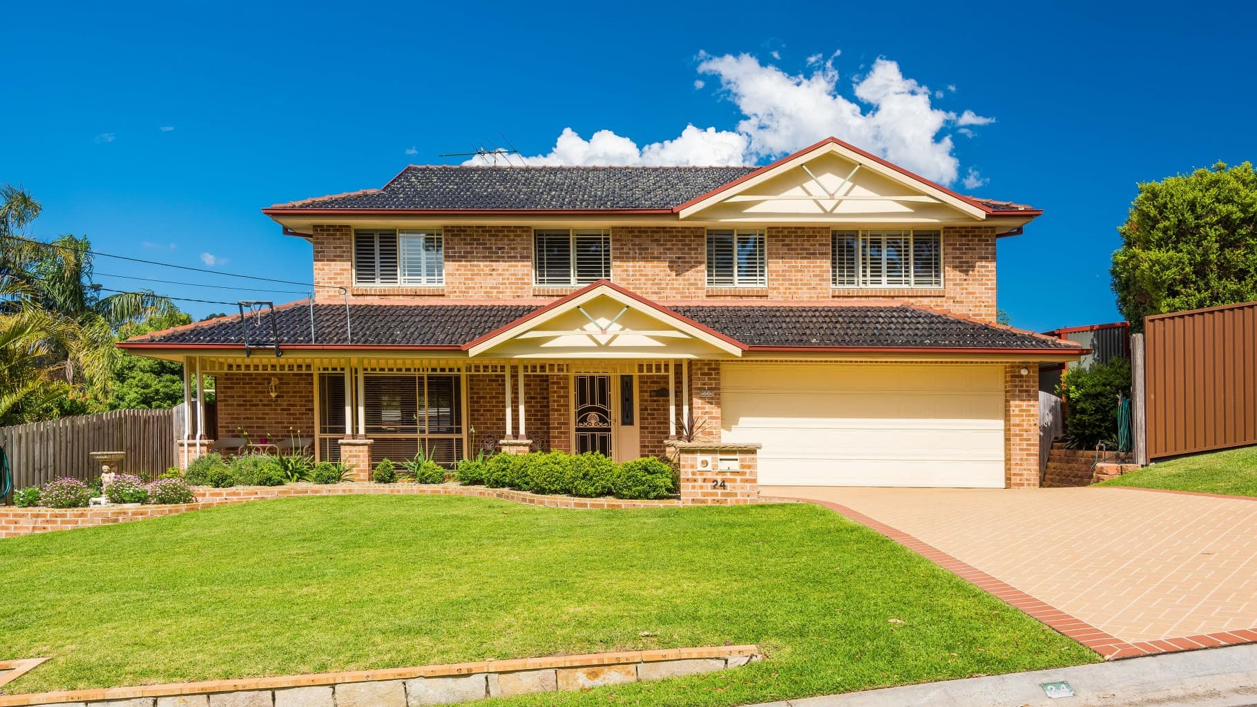 24B Ninth Avenue, Loftus - Image 1