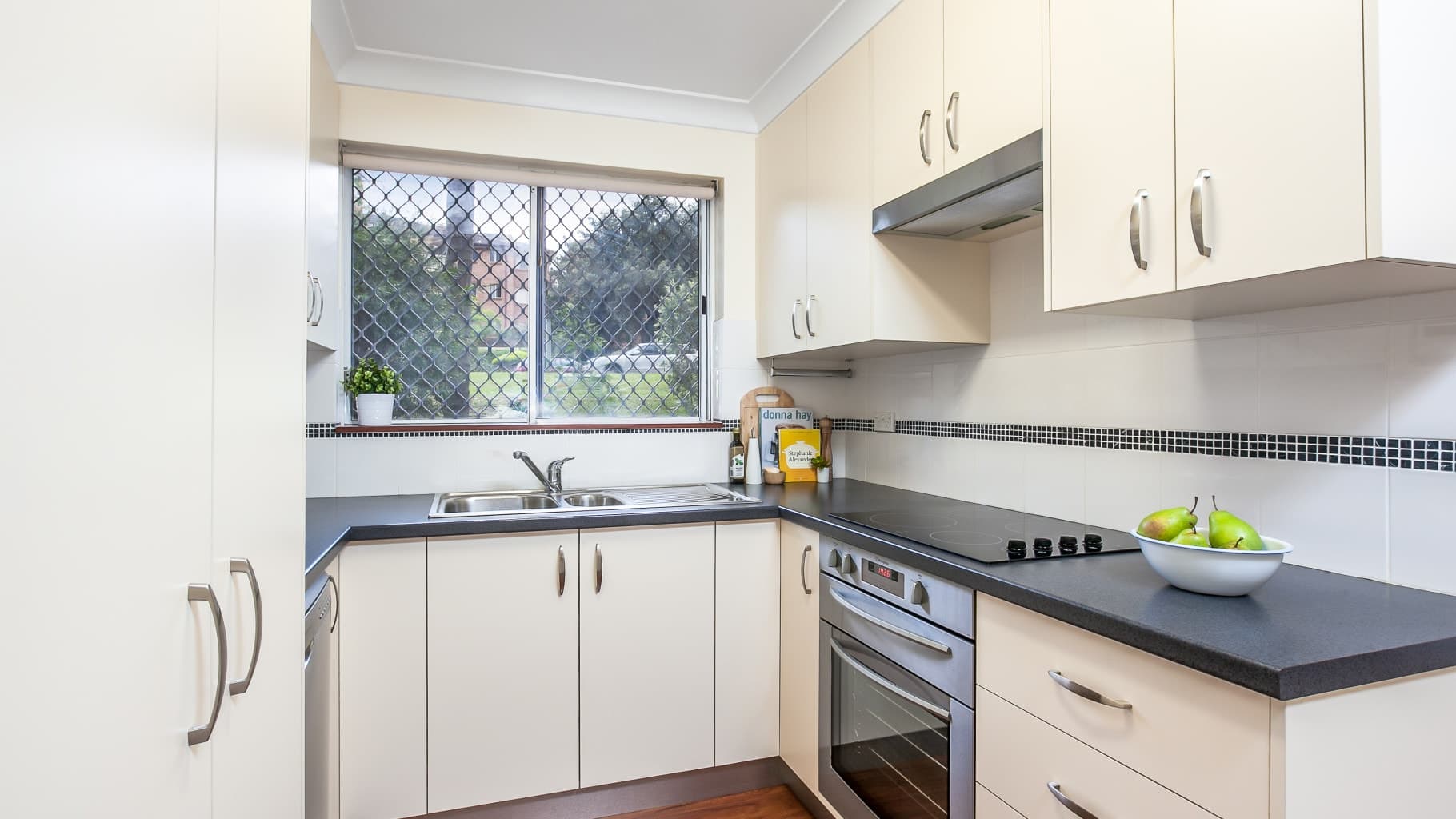 4/522-528 President  Avenue, Sutherland - Thumbnail 3
