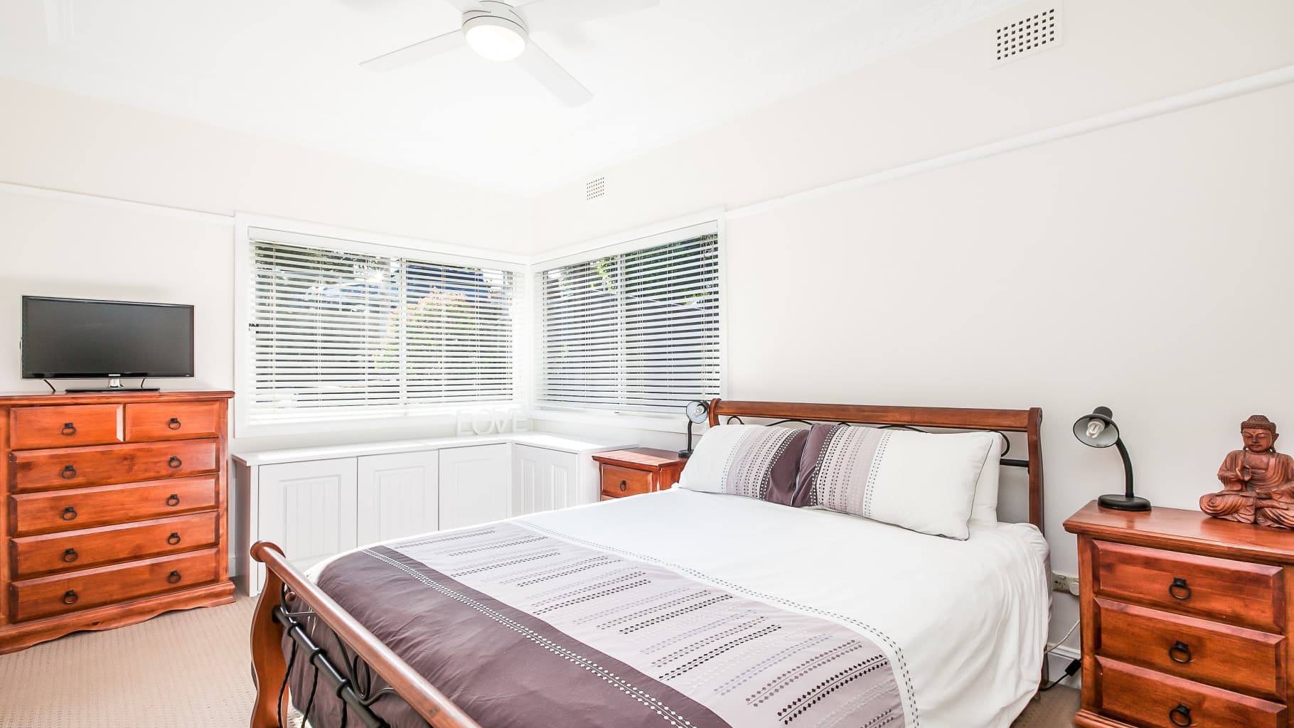 126 Sutherland  Road, Jannali - Thumbnail 7