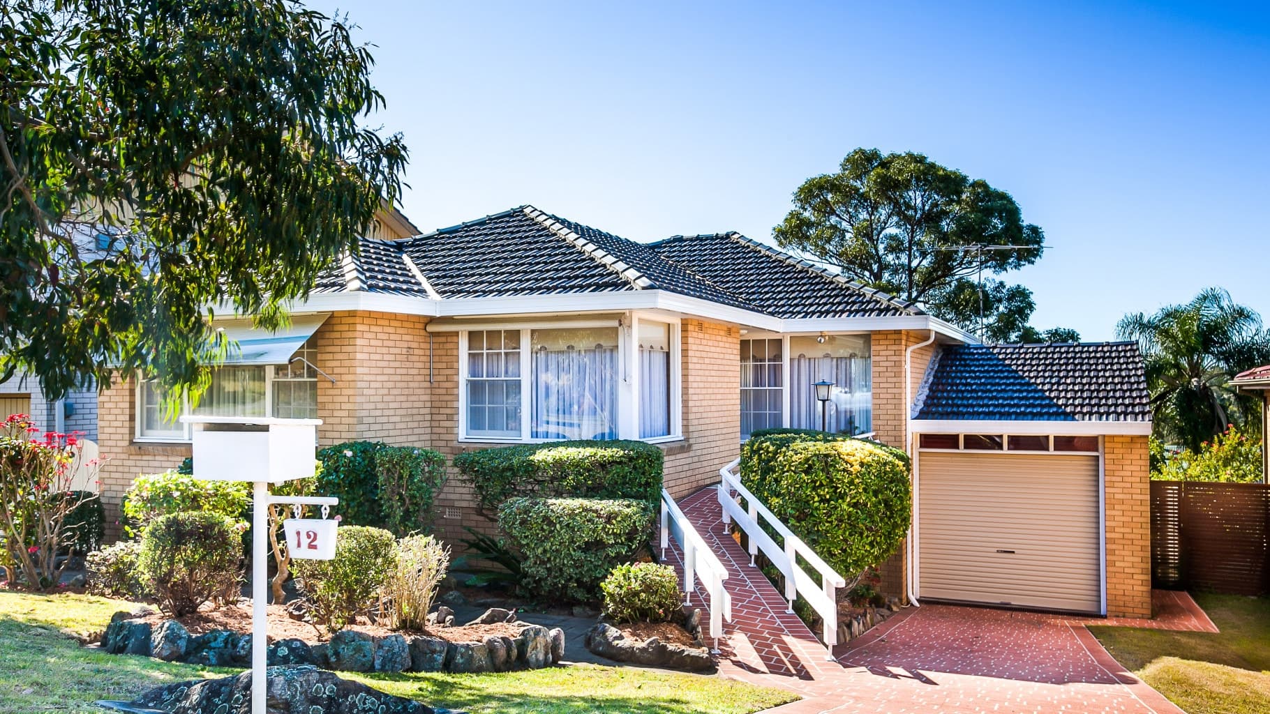 12 Solveig Crescent, Kareela - Image 1