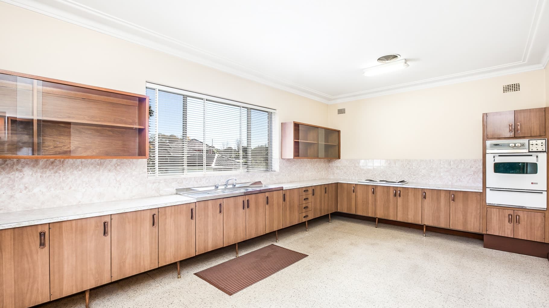 225 Port Hacking Road, Miranda - Thumbnail 3