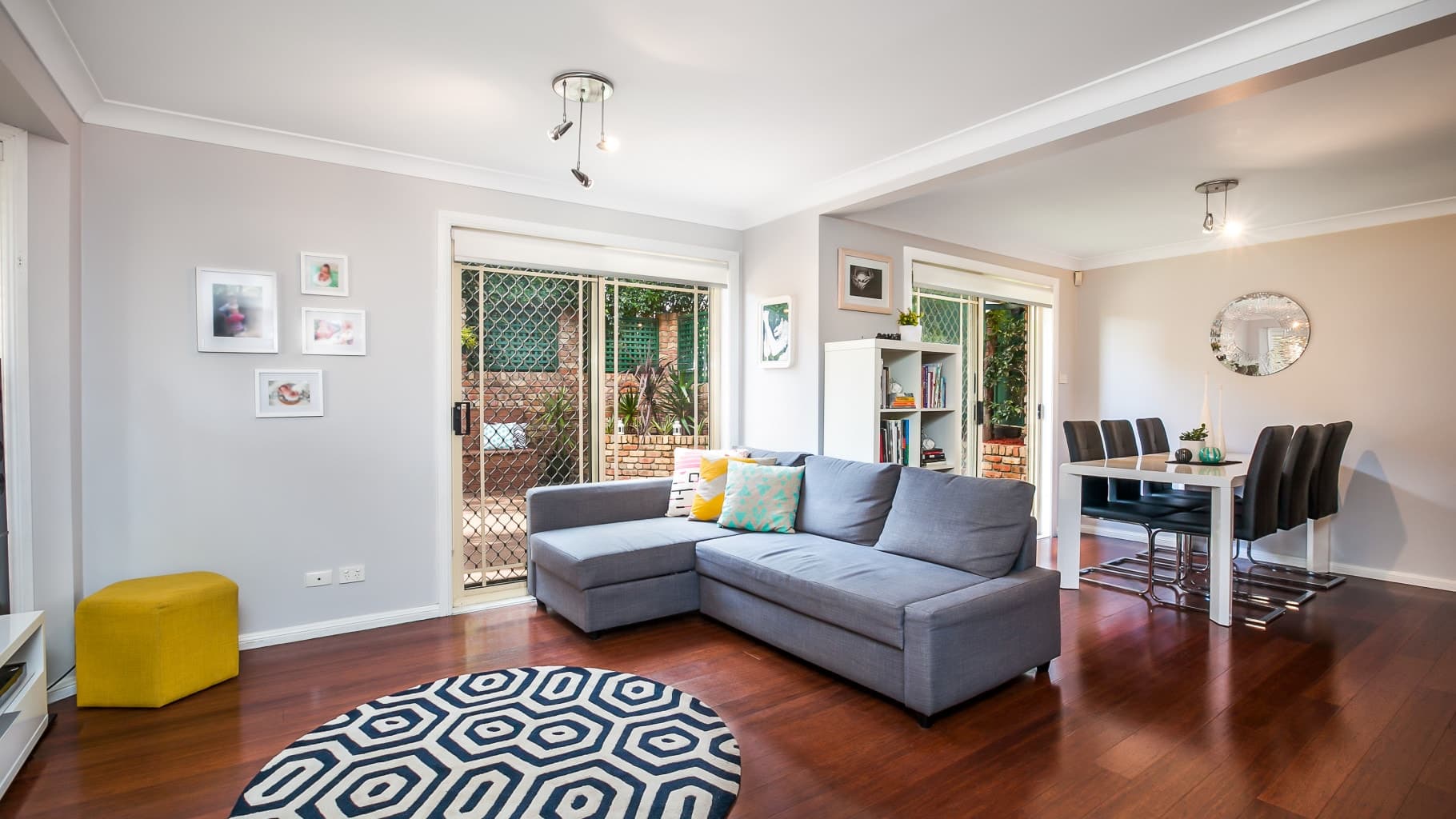1/100 Wattle Road, Jannali - Thumbnail 2