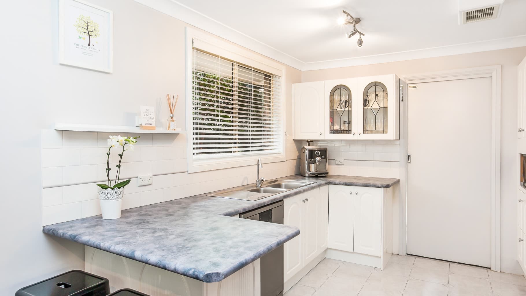 1/100 Wattle Road, Jannali - Thumbnail 3