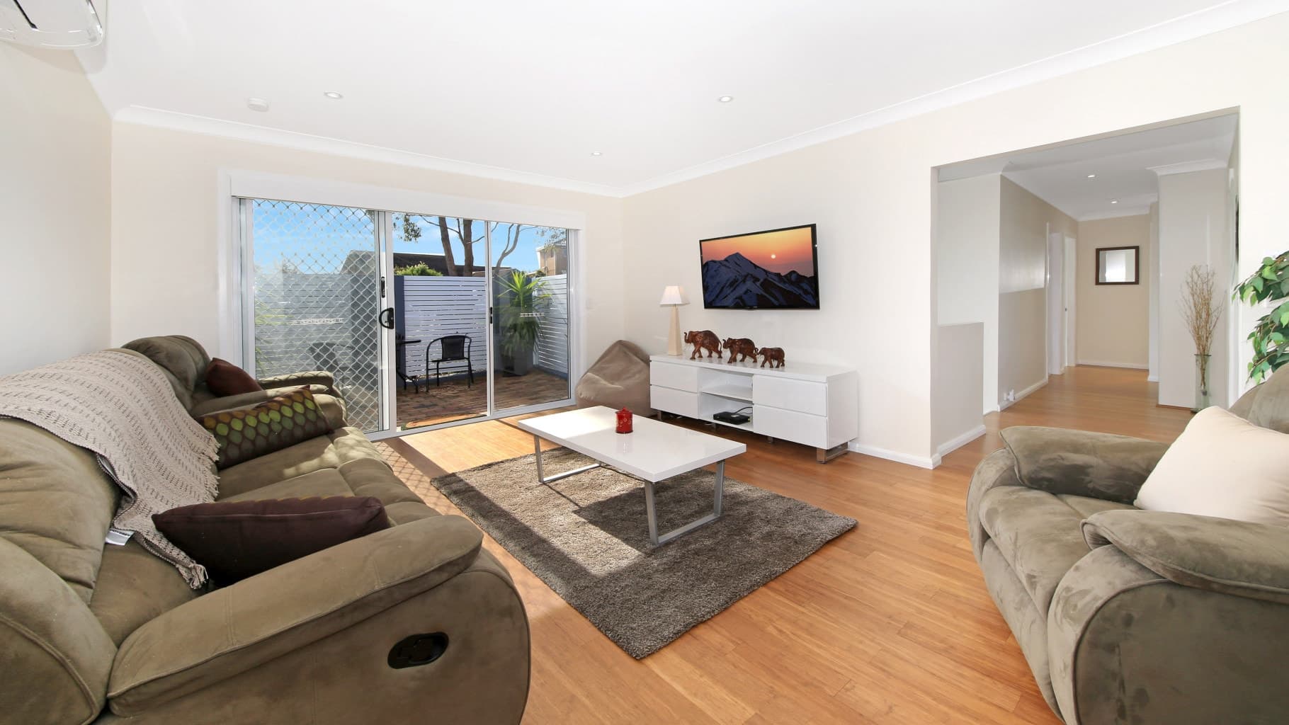 8 Cadence Place, Kareela - Thumbnail 2