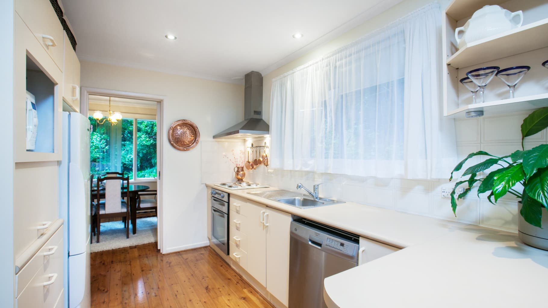 65 Tudar Road, Bonnet Bay - Thumbnail 2