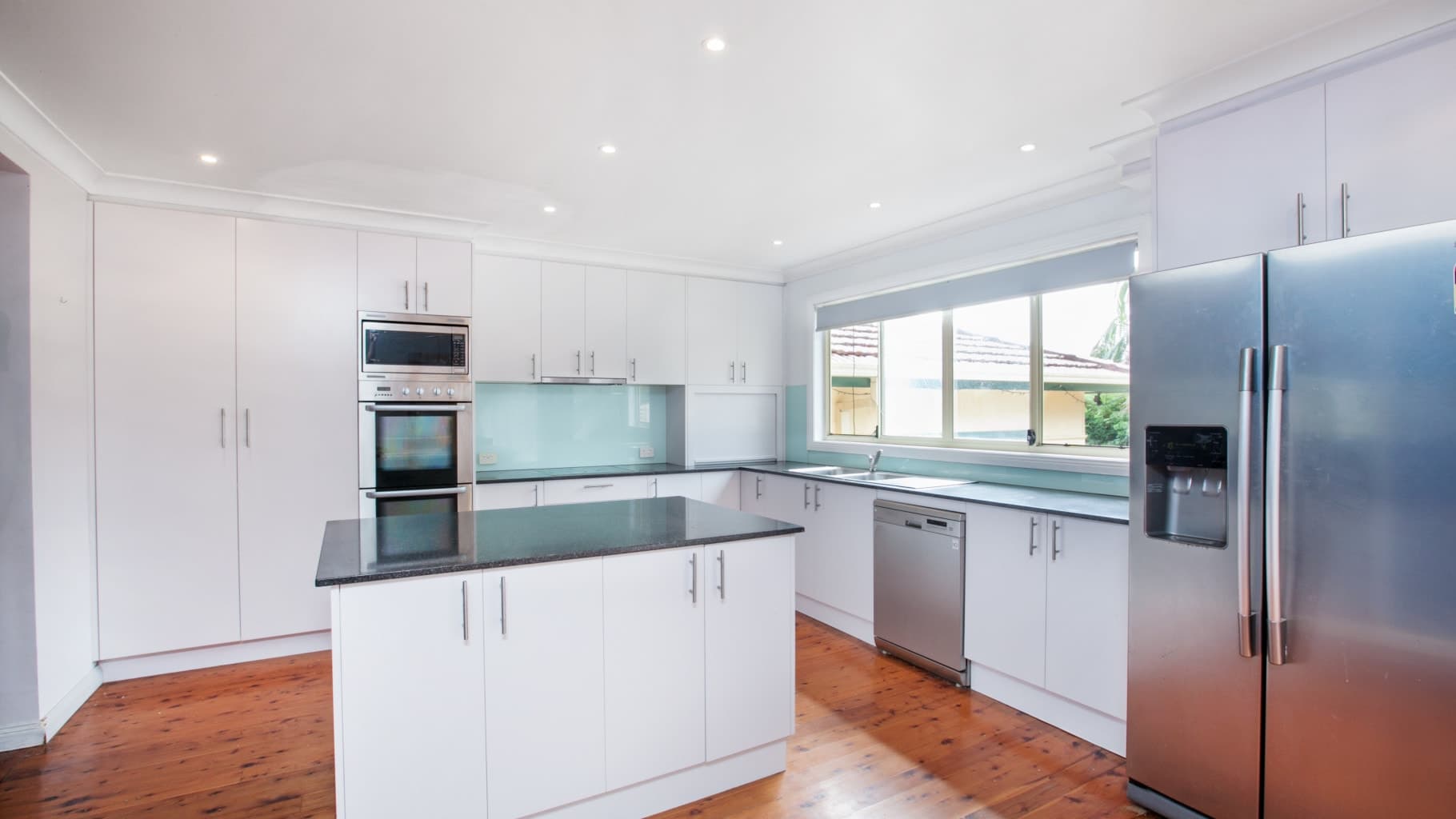 315 Burraneer Bay Road, Caringbah South - Thumbnail 2