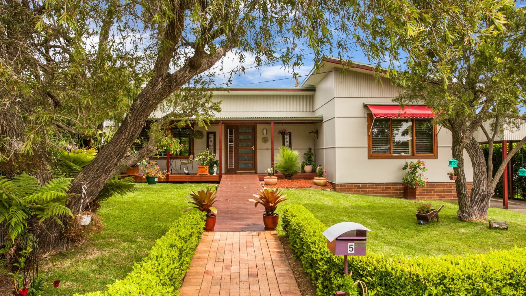 5 Coreen  Avenue, Loftus - Image 1
