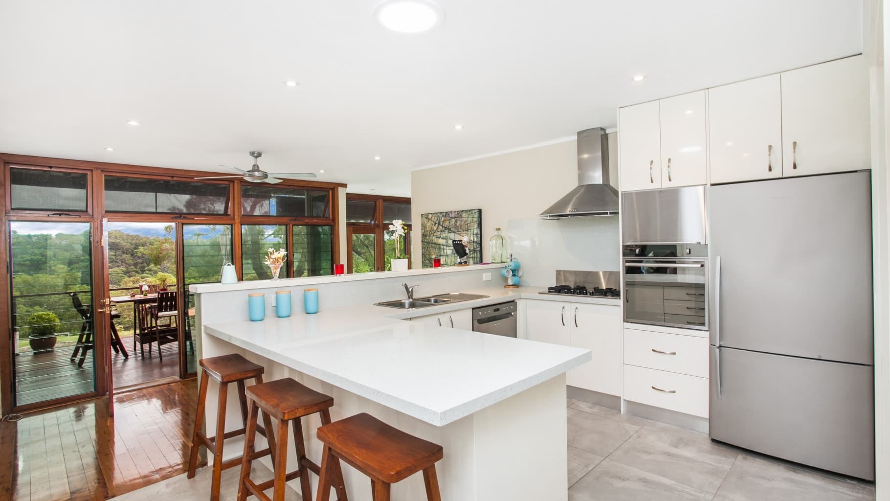 5 Coreen  Avenue, Loftus - Thumbnail 3