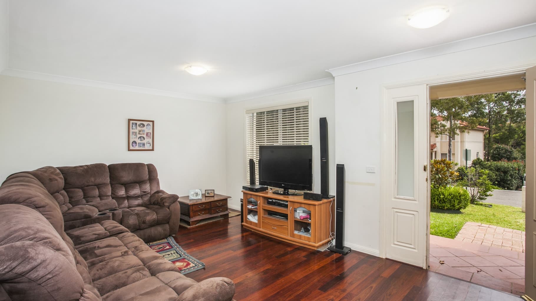8 Oakwood Way, Menai - Thumbnail 2