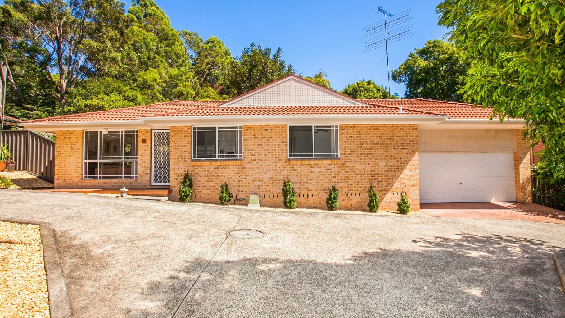 2/7a Binya Place, Como - Image 1