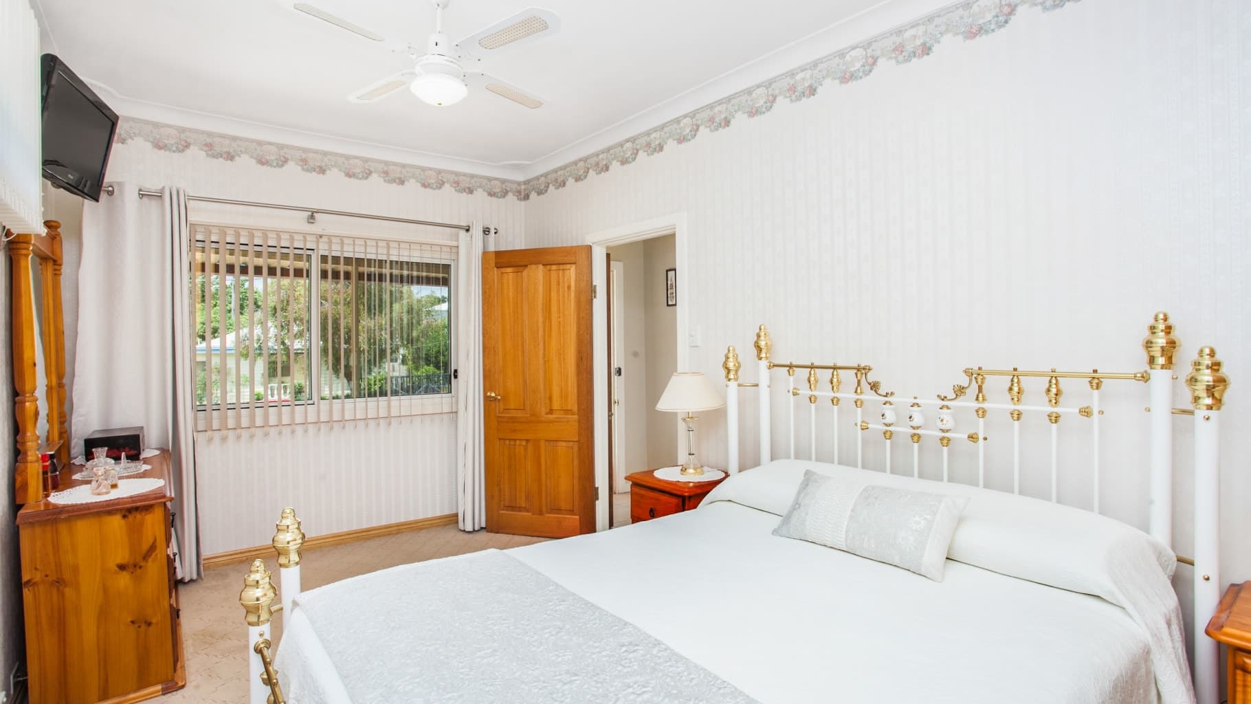 163 Oyster Bay  Road, Oyster Bay - Thumbnail 5