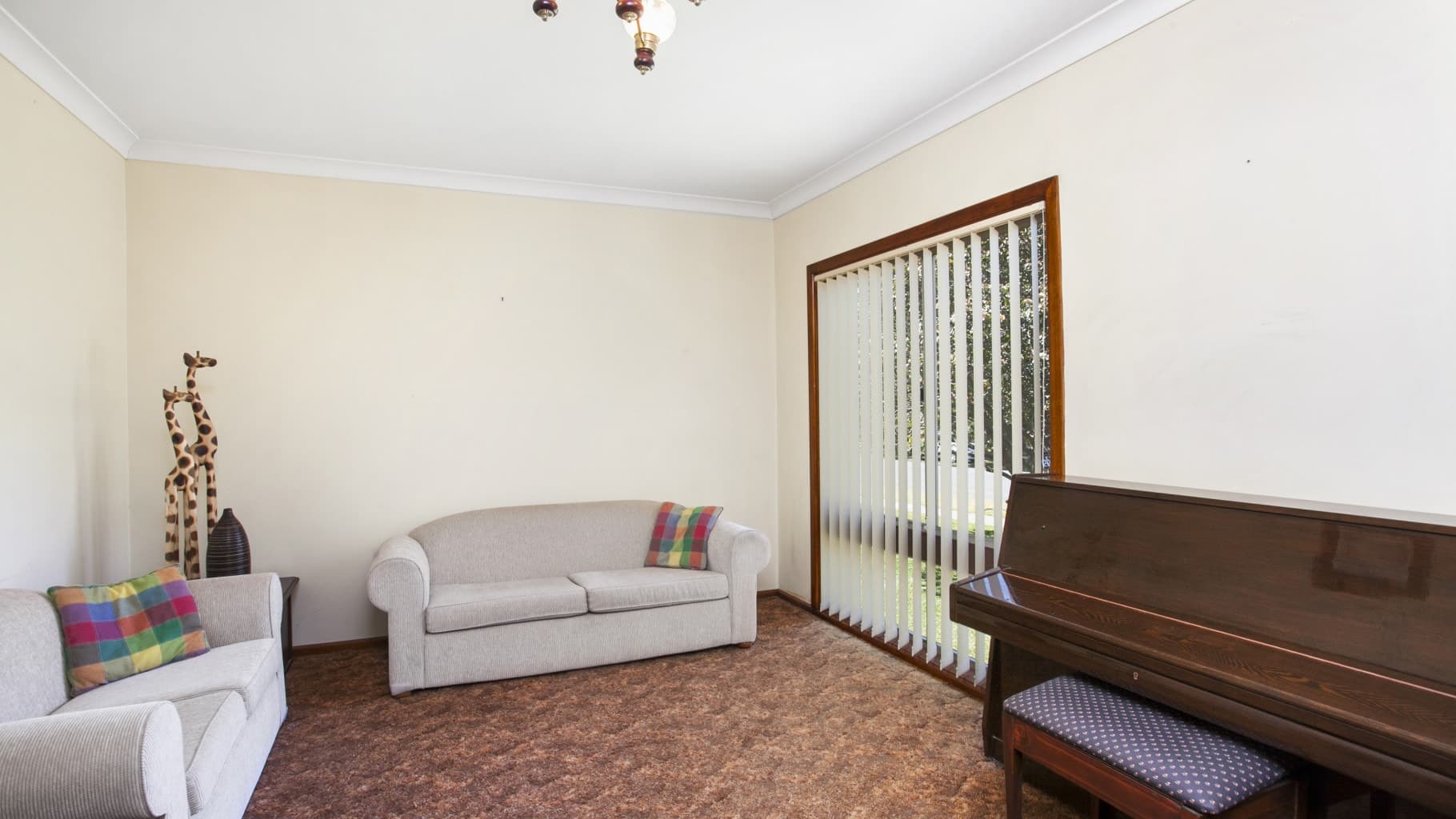 49 Loftus Avenue, Loftus - Thumbnail 3