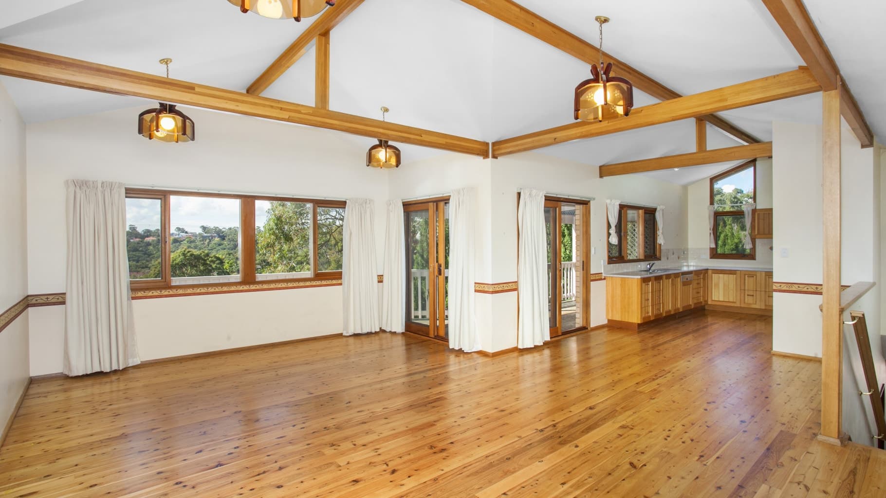 15 Buchanan Avenue, Bonnet Bay - Thumbnail 3