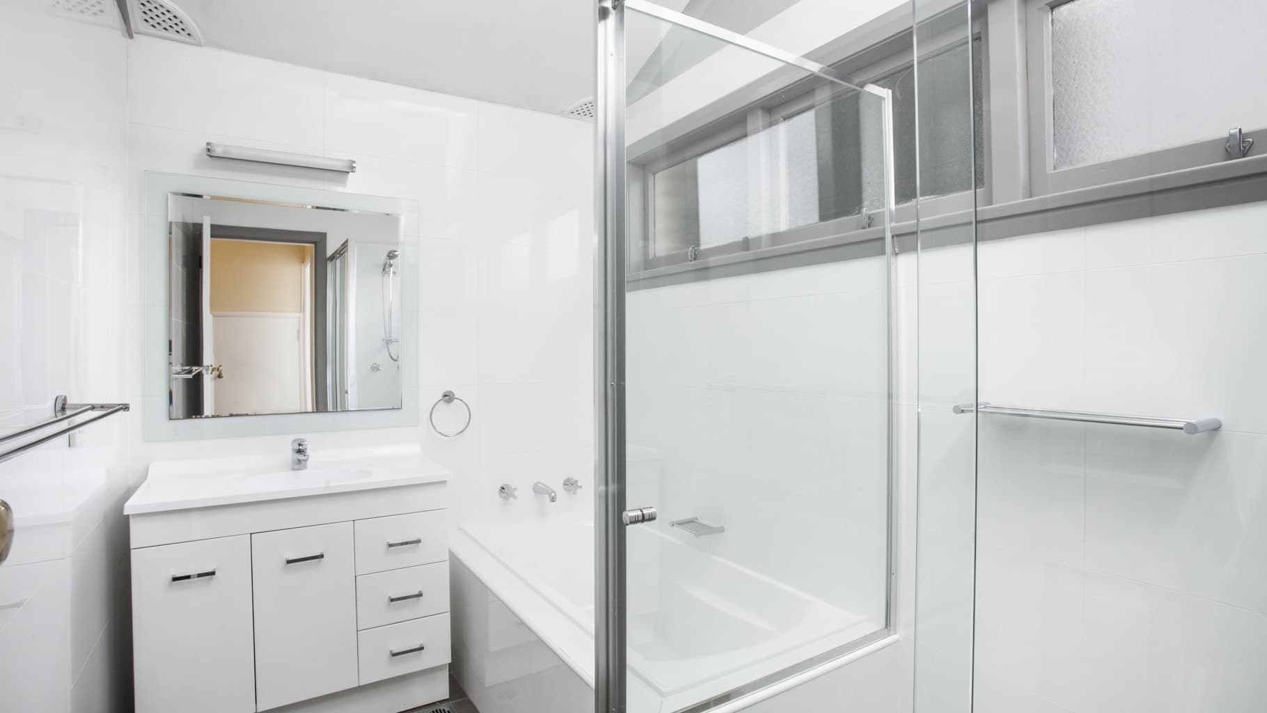 15 Buchanan Avenue, Bonnet Bay - Thumbnail 5