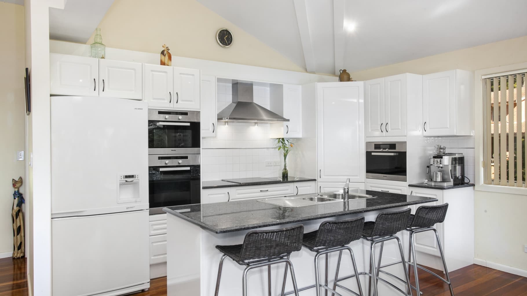 41 Caravan Head Road, Oyster Bay - Thumbnail 2