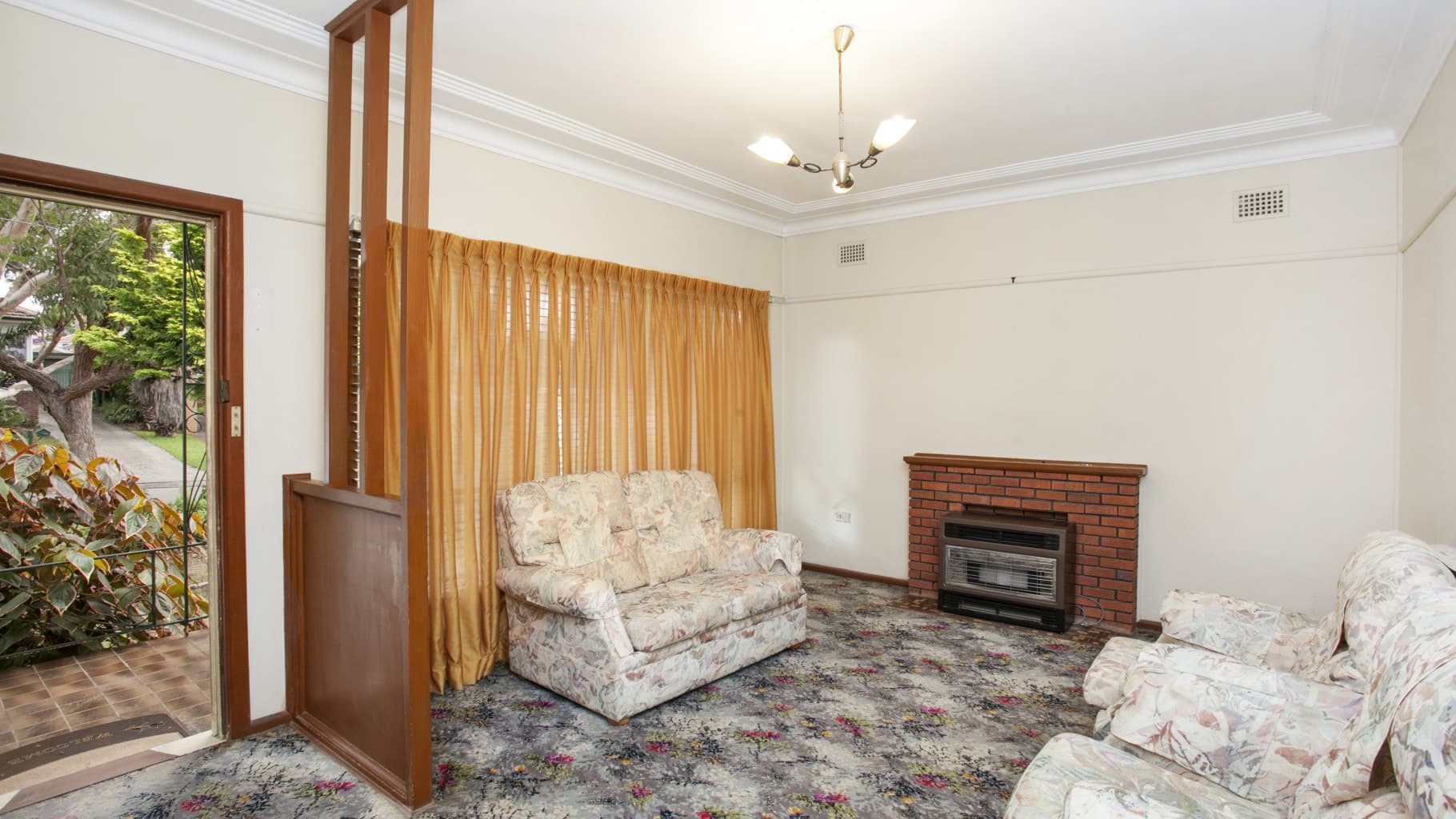 4 Orana Avenue, Kirrawee - Thumbnail 3