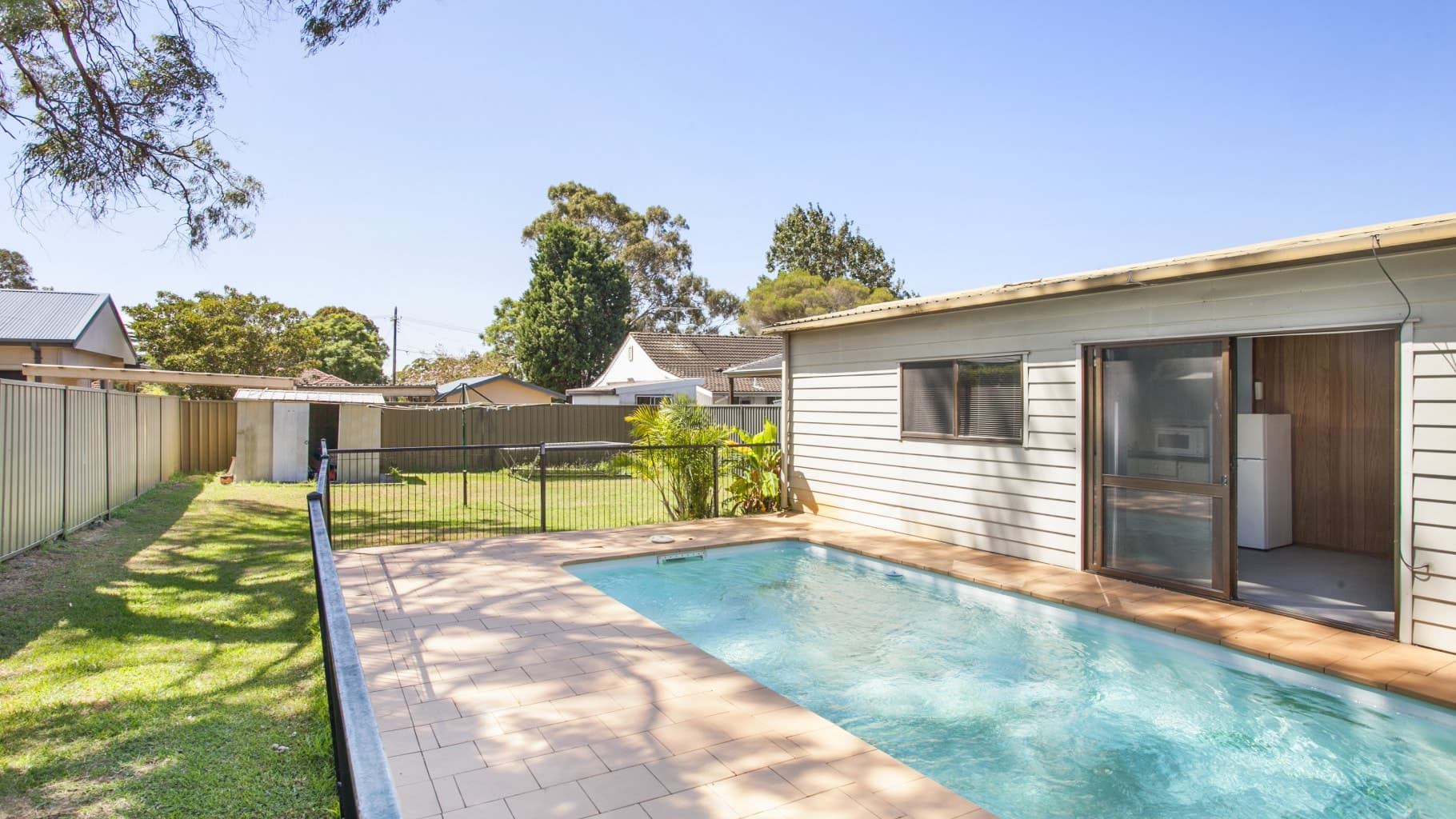 91 The Grand Parade, Sutherland - Thumbnail 4