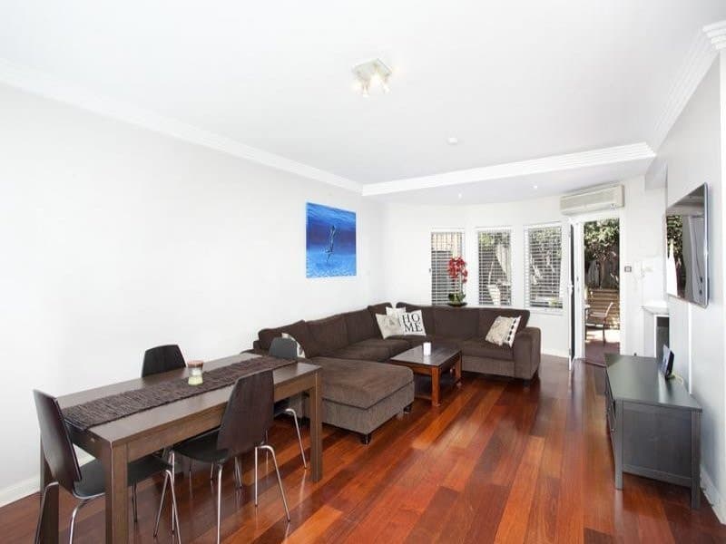 12/2 Mowbray Street, Sylvania - Thumbnail 2