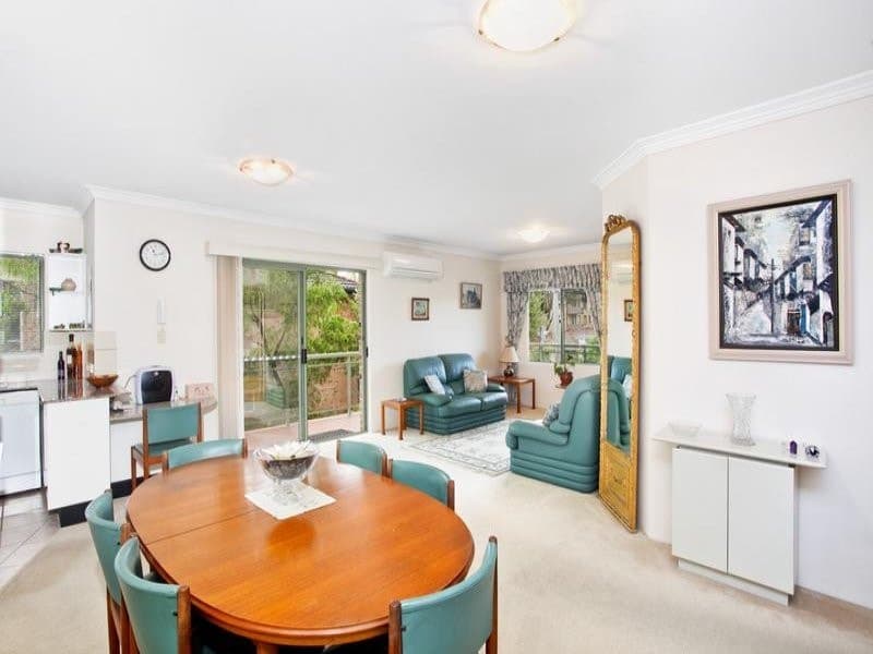 3/9 Caronia Avenue East, Cronulla - Thumbnail 2