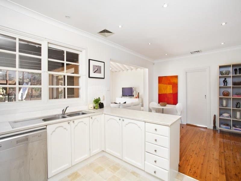 33 Ingrid Road, Kareela - Thumbnail 2