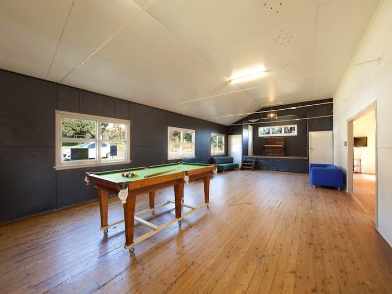 51 Acacia Road, Kirrawee - Thumbnail 2