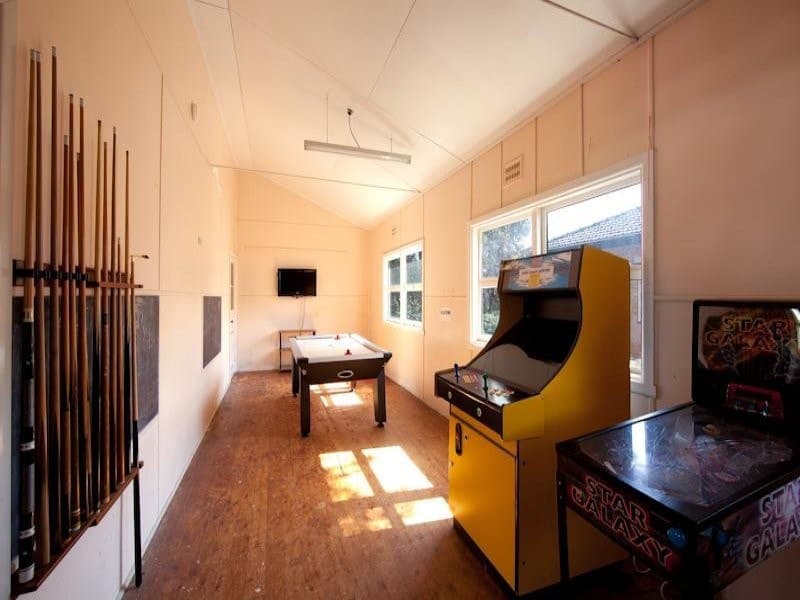 51 Acacia Road, Kirrawee - Thumbnail 3