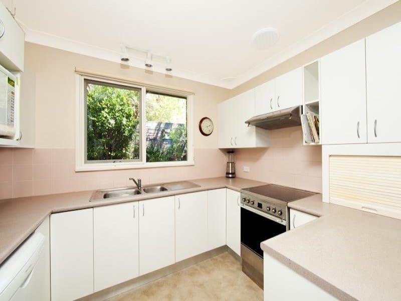 13 Kiewa Place, Kirrawee - Thumbnail 2