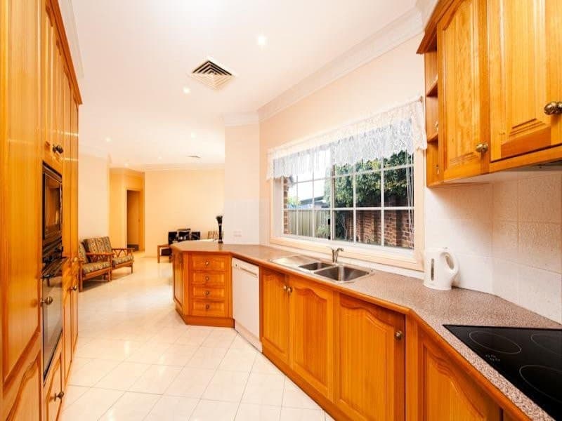 2/346 Forest Road, Kirrawee - Thumbnail 3