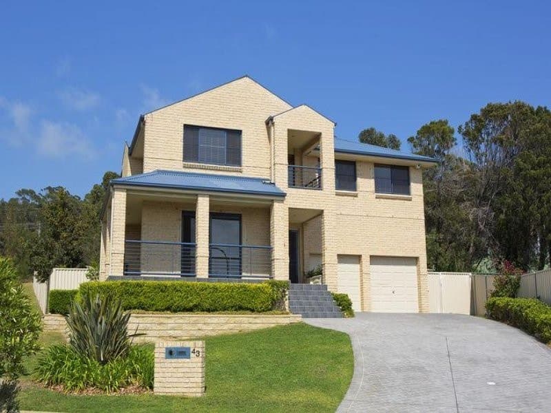 43 Old Quarry Circuit, Helensburgh - Image 1