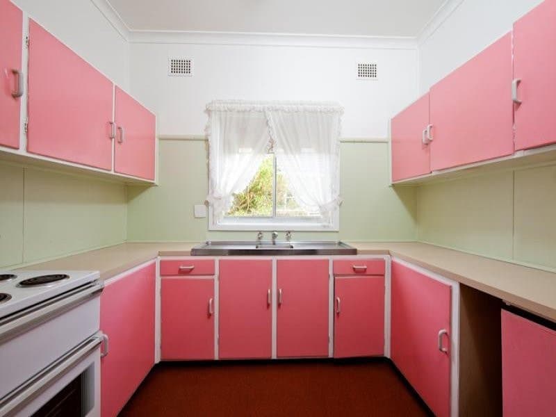 77 Loftus Avenue, Loftus - Thumbnail 2