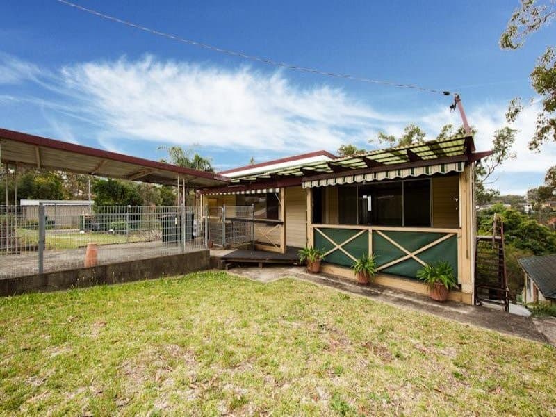 18 Ninth Avenue, Jannali - Image 1