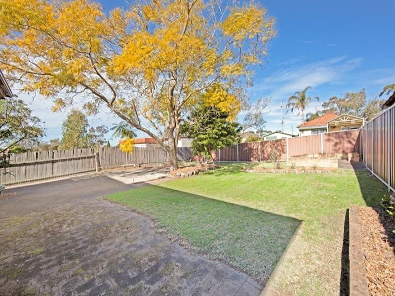 2 Laurina Avenue, Yarrawarrah - Image 1