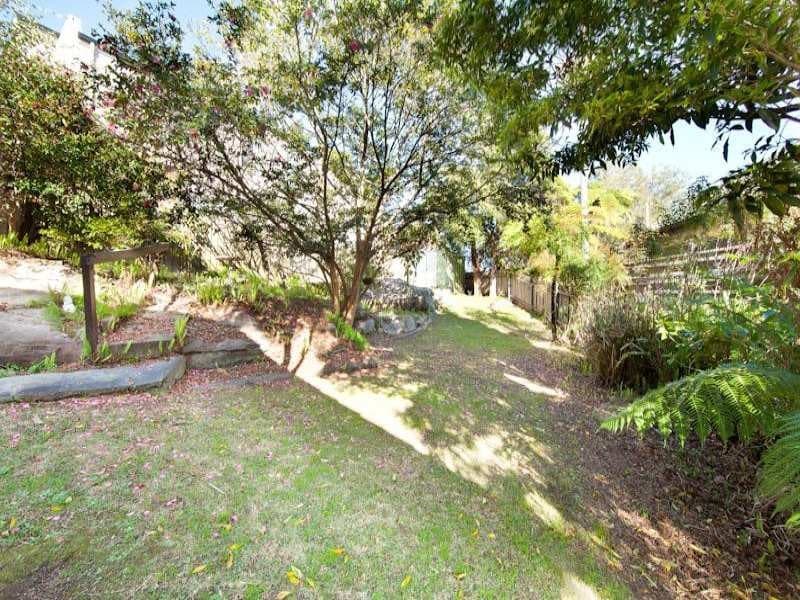 8 Como Road, Oyster Bay - Thumbnail 4