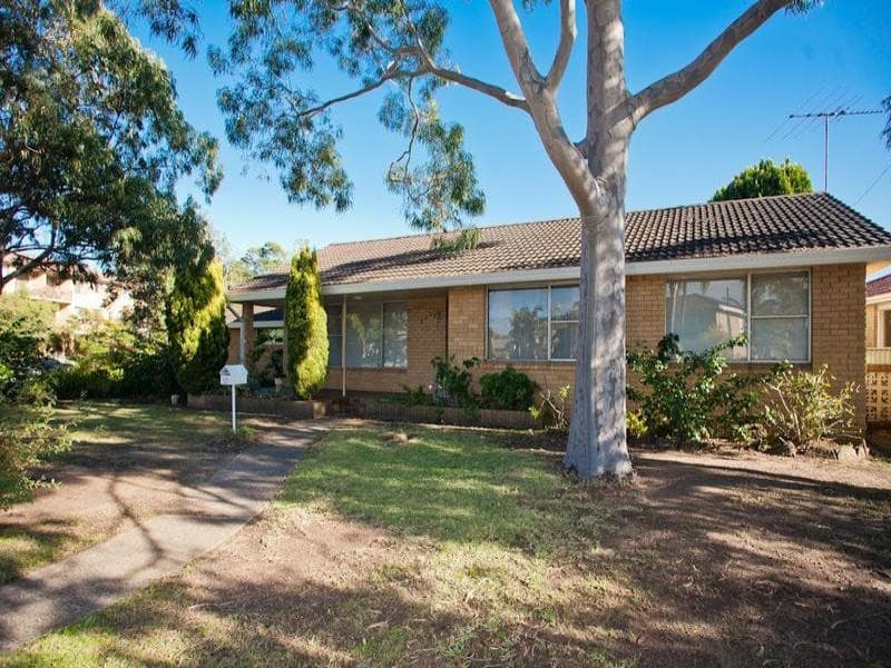 215 Belgrave Esplanade, Sylvania Waters - Image 1