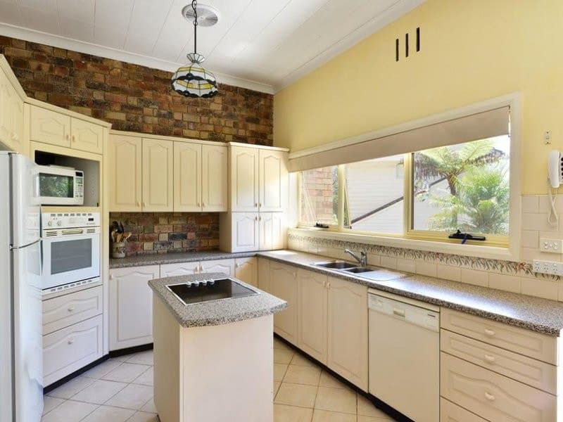 3 Buchanan Avenue, Bonnet Bay - Thumbnail 2