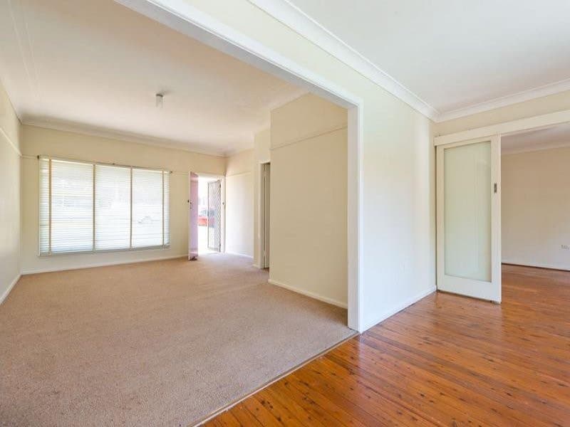 21 Tenth Avenue, Loftus - Thumbnail 2