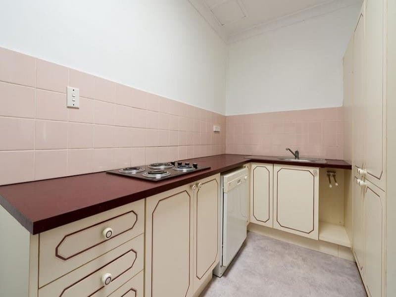 21 Tenth Avenue, Loftus - Thumbnail 4