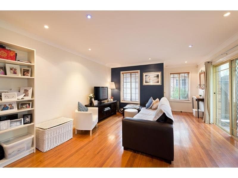3/10 Lenna Place, Jannali - Thumbnail 2