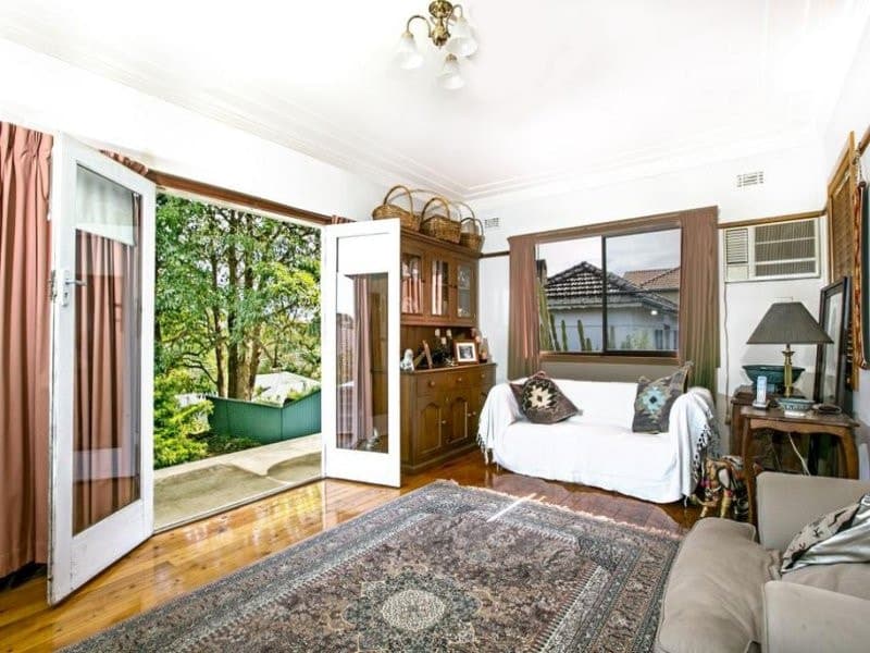 99 Loftus Avenue, Loftus - Thumbnail 3
