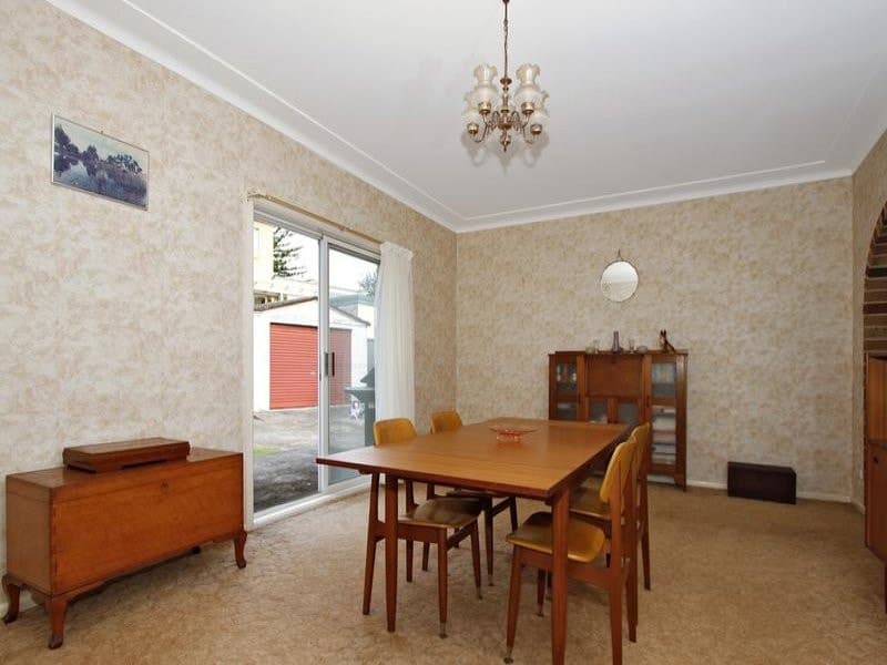 42 Fourth Avenue, Loftus - Thumbnail 3