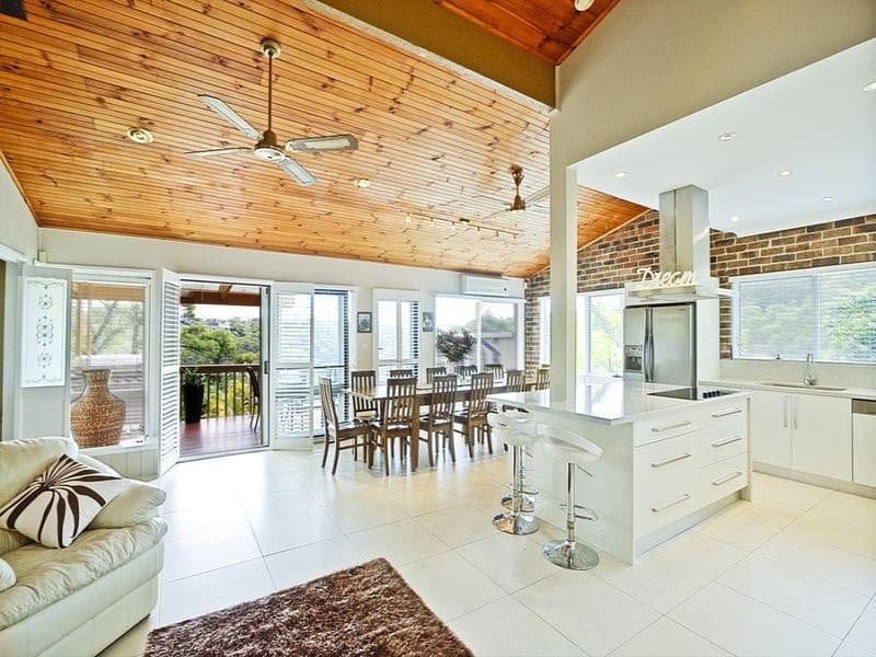 19 Harding Place, Bonnet Bay - Image 1