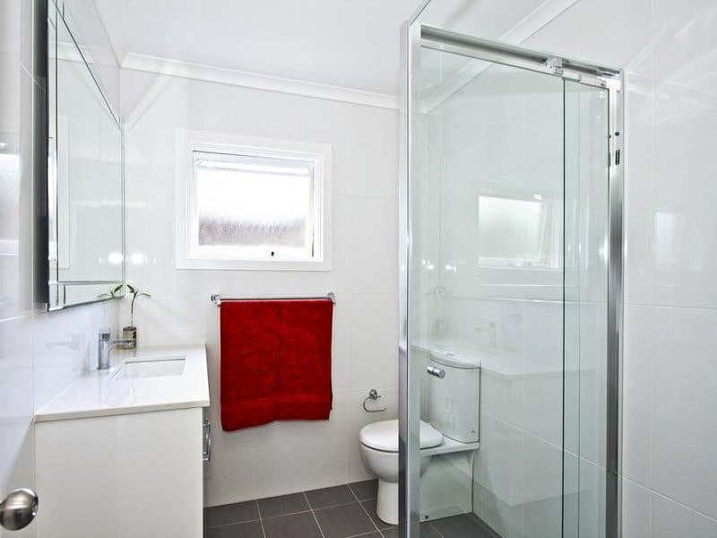 19 Jefferson Crescent, Bonnet Bay - Thumbnail 8