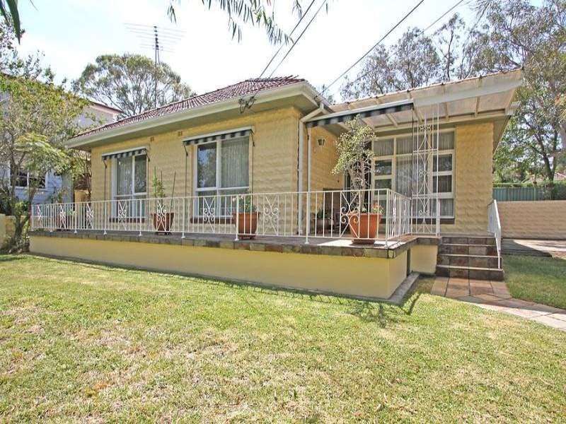 62 Riverview Road, Oyster Bay - Thumbnail 2