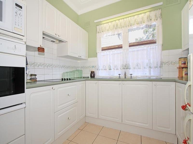 62 Riverview Road, Oyster Bay - Thumbnail 3