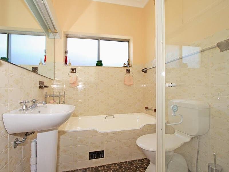 62 Riverview Road, Oyster Bay - Thumbnail 4