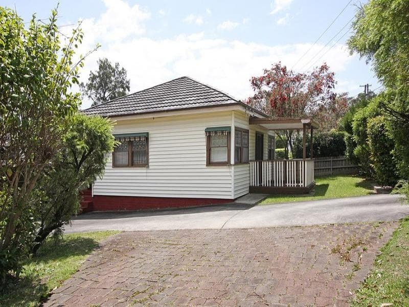 201 Oyster Bay Road, Oyster Bay - Thumbnail 2