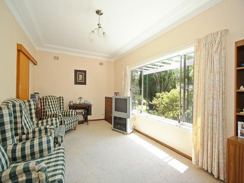 50 Johnston Avenue, Kirrawee - Thumbnail 2
